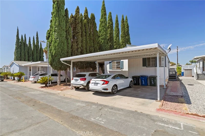 Photo 2 of 1855 E Riverside 187