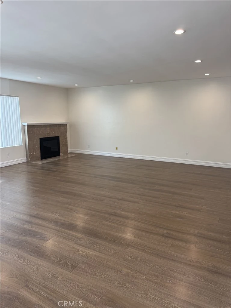 Interior 2