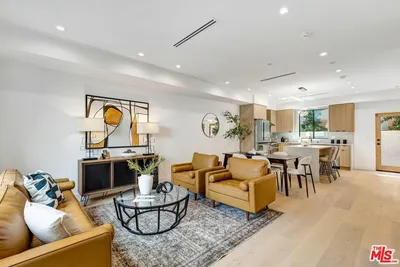 4329 Radford Avenue 2, Studio City, CA 91604