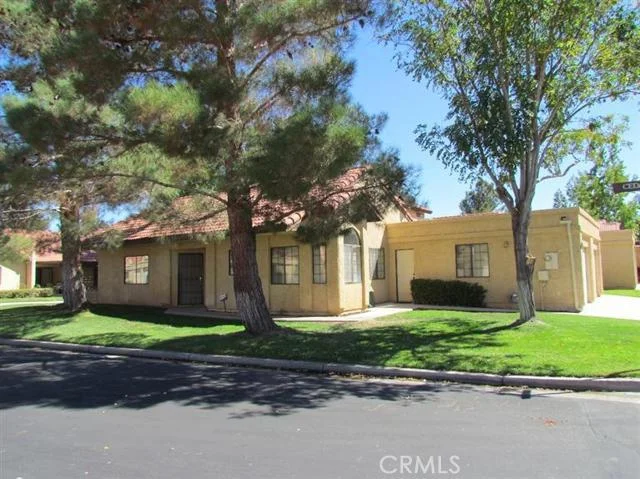 11687 Maple, Apple Valley, CA 92308