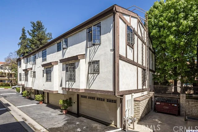 1122 Campbell #4, Glendale, CA 91207