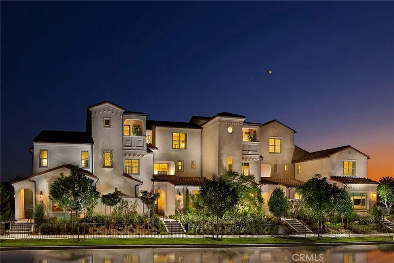101 Trailing Comet, Irvine, CA 92618