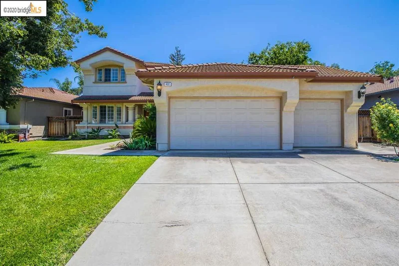 422 Pecan Place, Brentwood, CA 94513-1911