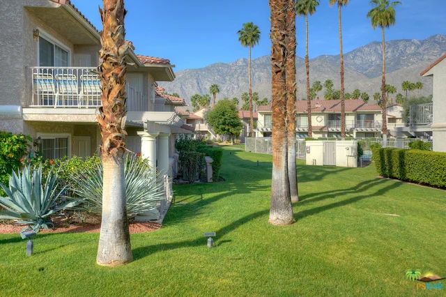 2701 Mesquite #U95, Palm Springs, CA 92264