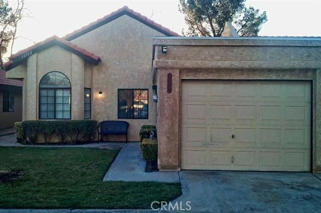 11712 Juniper, Apple Valley, CA 92308