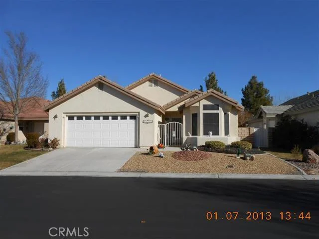 11211 Country Club, Apple Valley, CA 92308