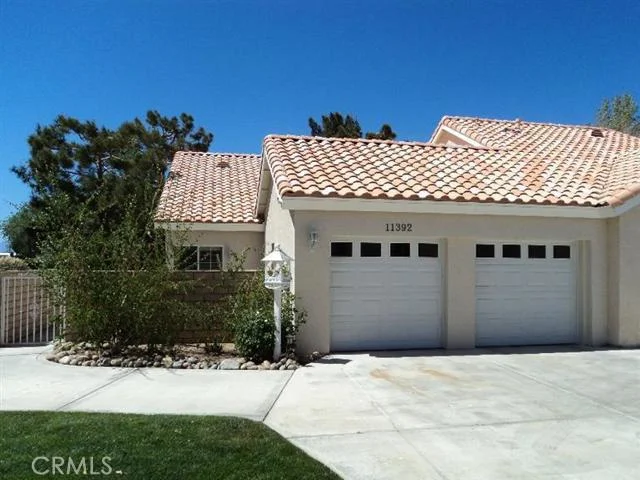 11392 Country Club, Apple Valley, CA 92308