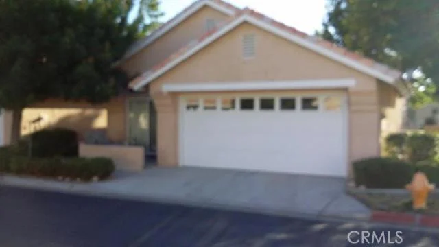 11568 Mountain Meadow, Apple Valley, CA 92308