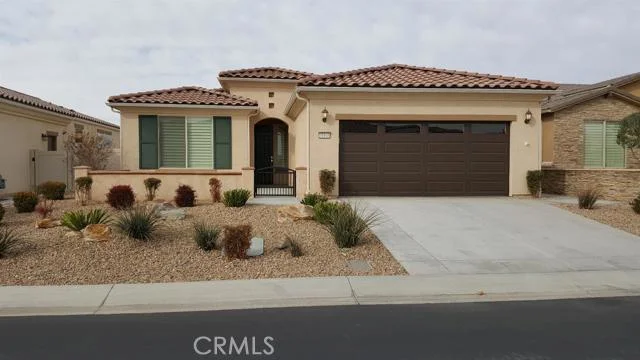 10446 Darby, Apple Valley, CA 92308