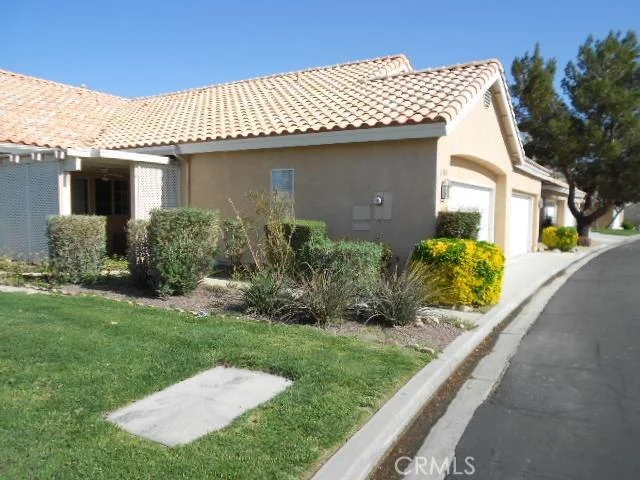11610 Oak, Apple Valley, CA 92308