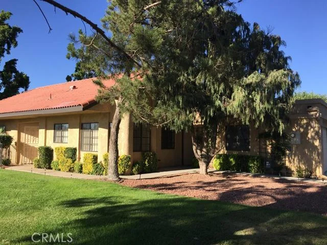 19008 Elm, Apple Valley, CA 92308