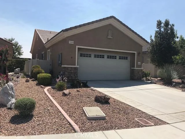 10459 Silverwood, Apple Valley, CA 92308