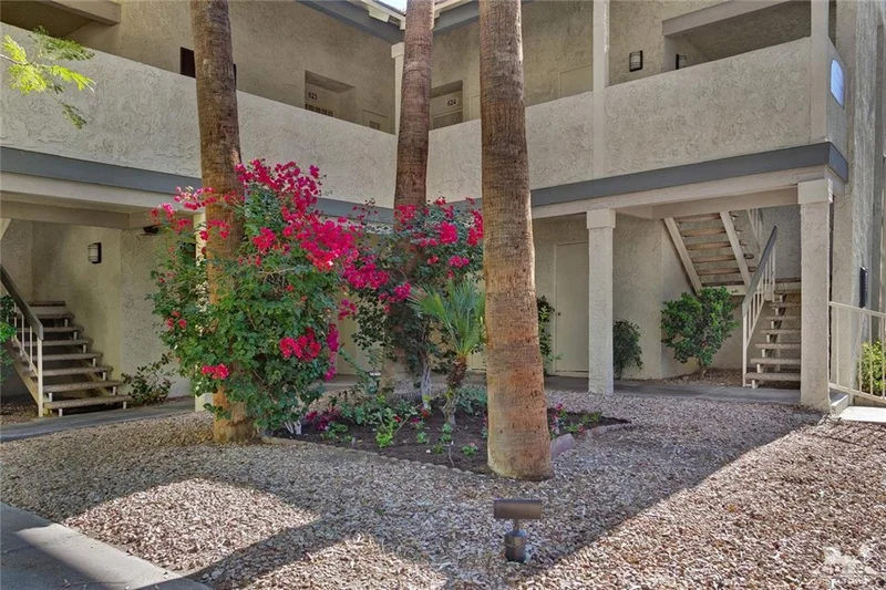 413 Via Escuela #624, Palm Springs, CA 92262