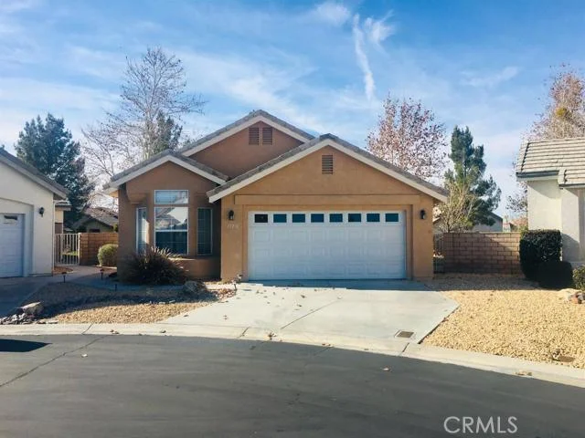 11236 Bunker, Apple Valley, CA 92308