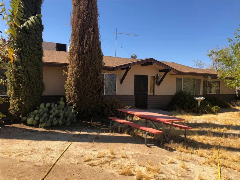 61786 Onaga, Joshua Tree, CA 92252