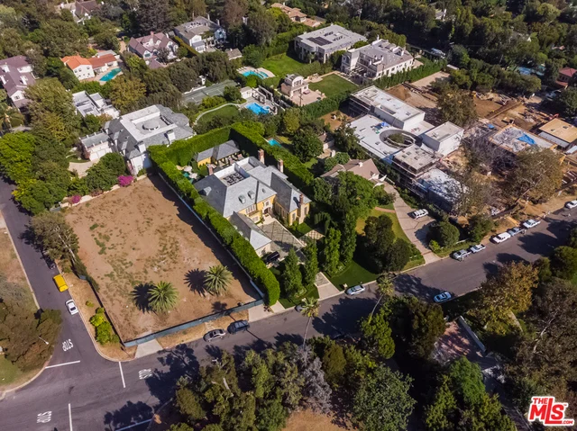 254 Bristol, Los Angeles, CA 90049