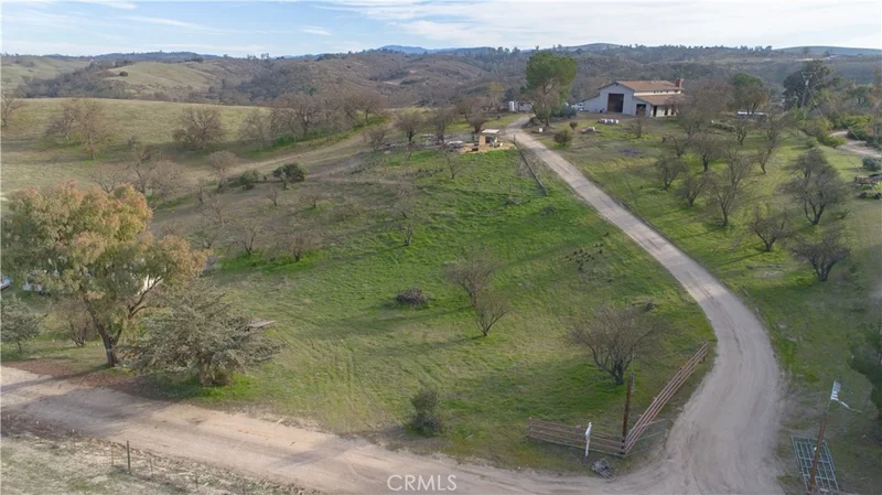3025 Sanddove, Creston, CA 93432