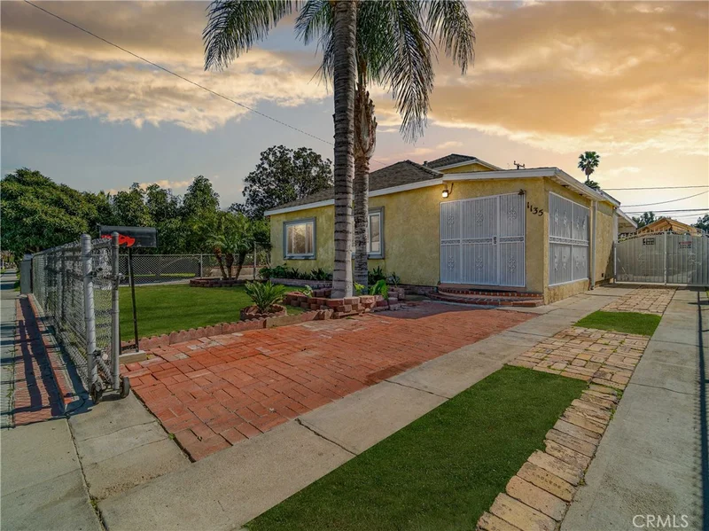 1135 Magnolia, San Bernardino, CA 92411