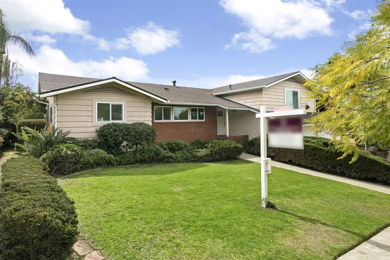 5492 Drover Dr., San Diego, CA 92115