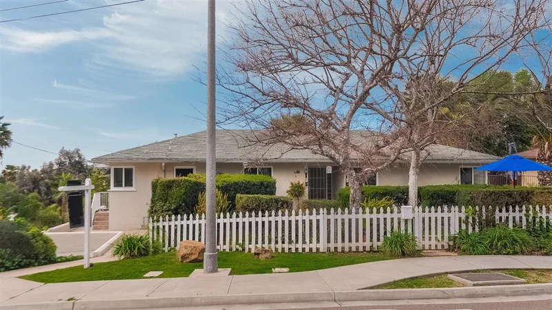 7960 Normal Avenue, La Mesa, CA 91941