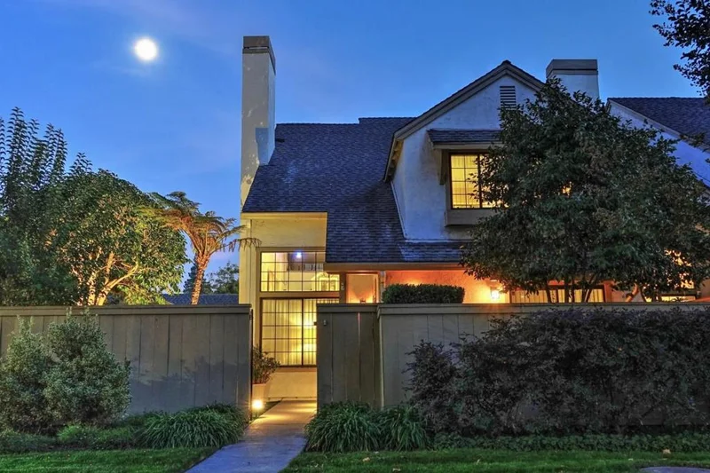 1881 Huxley, San Jose, CA 95125