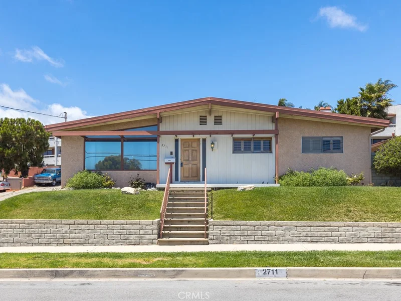 2711 Anchovy, San Pedro, CA 90732