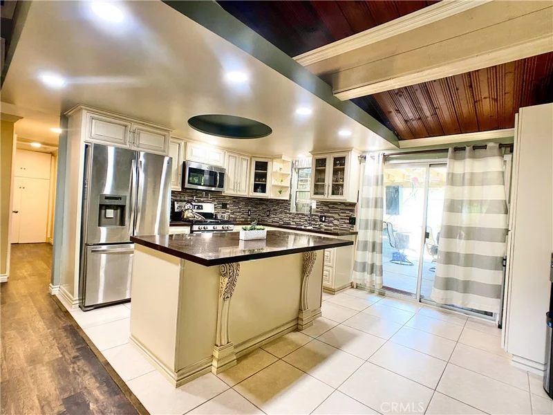 5447 Agnes, Riverside, CA 92504