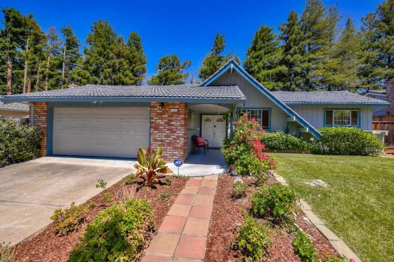 10306 Norwich, Cupertino, CA 95014