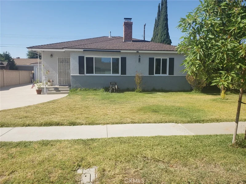 431 Southgate, Fullerton, CA 92832