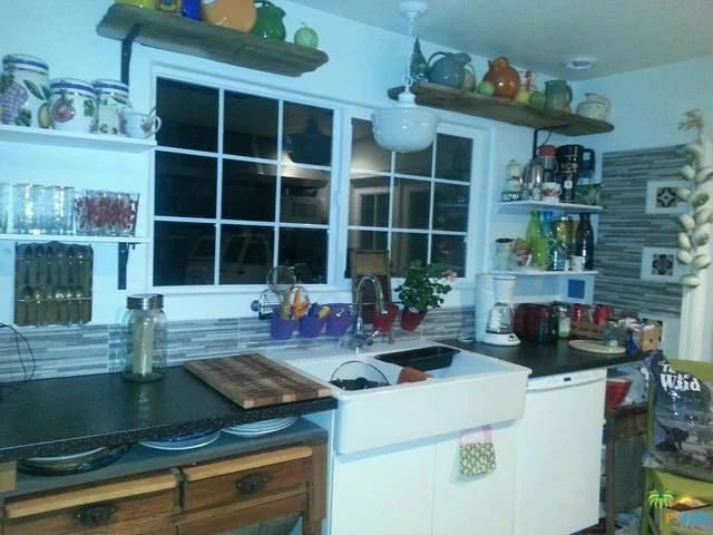 8673 Highland, Morongo Valley, CA 92256