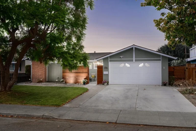 1013 Rosa, Sunnyvale, CA 94086