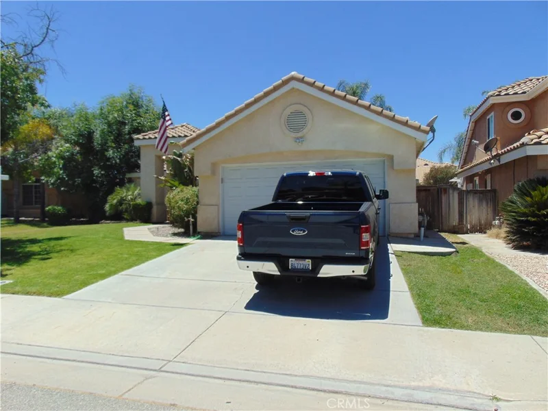 1248 Avenida Roundelay, San Jacinto, CA 92583