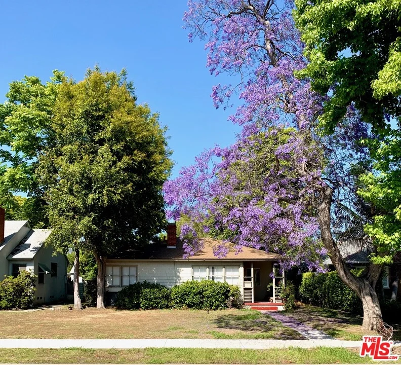 2738 Westwood, Los Angeles, CA 90064