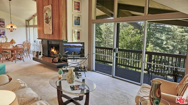 872 Sierra Vista-Unit 13, Twin Peaks, CA 92391