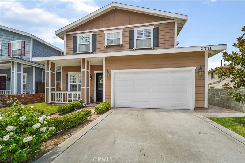 2311 Orange, Costa Mesa, CA 92627