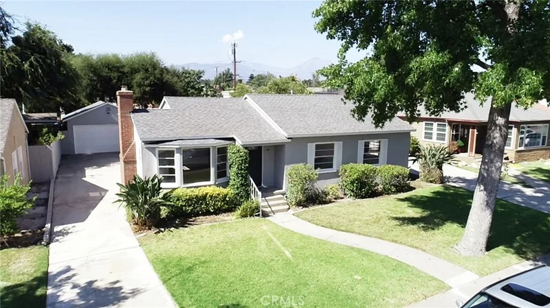 463 W Columbia Avenue, Pomona, CA 91768