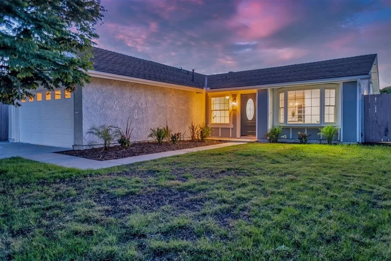7818 Burlington Way, San Diego, CA 92126