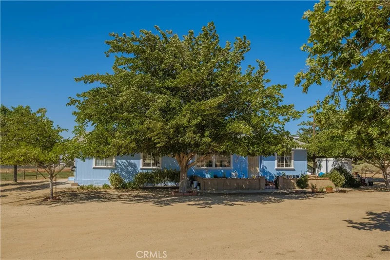 4658 Daisy, Phelan, CA 92371