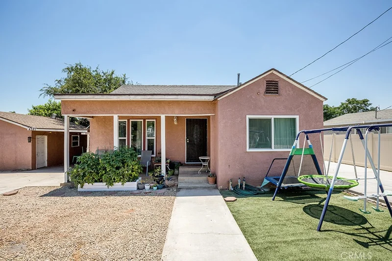 4287 Byrne, Jurupa Valley, CA 92509