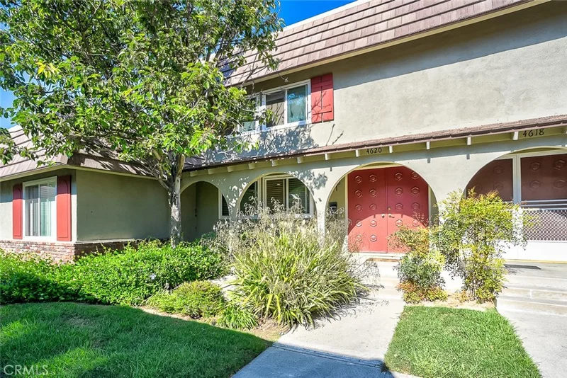 4620 Larwin, Cypress, CA 90630