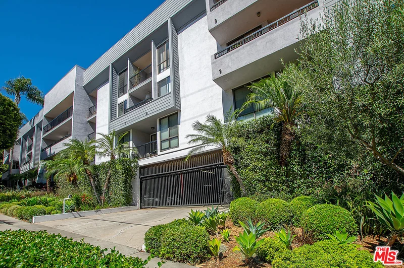 906 Doheny #407, West Hollywood, CA 90069