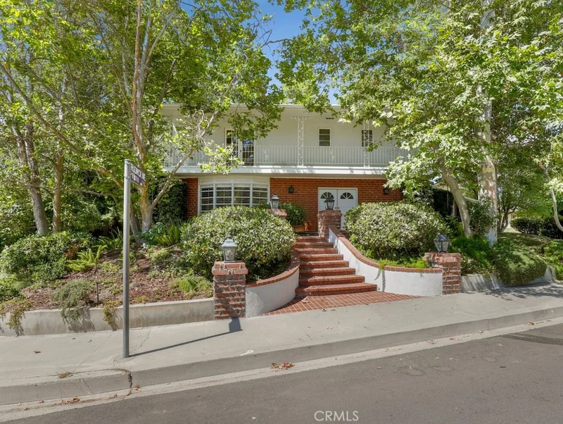 8563 Rudnick, West Hills, CA 91304