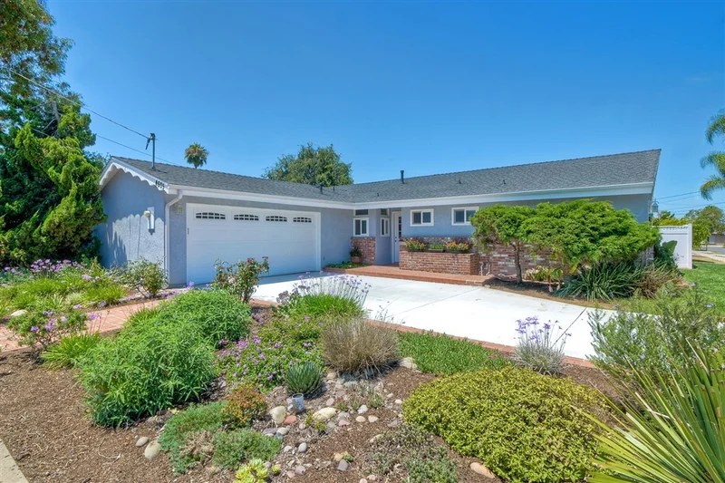 4605 Mount Gaywas Dr, San Diego, CA 92117