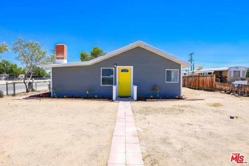 301 Reeves, Ridgecrest, CA 93555