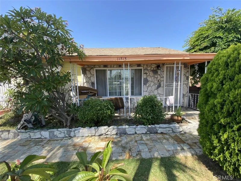 11713 Orr And Day, Norwalk, CA 90650