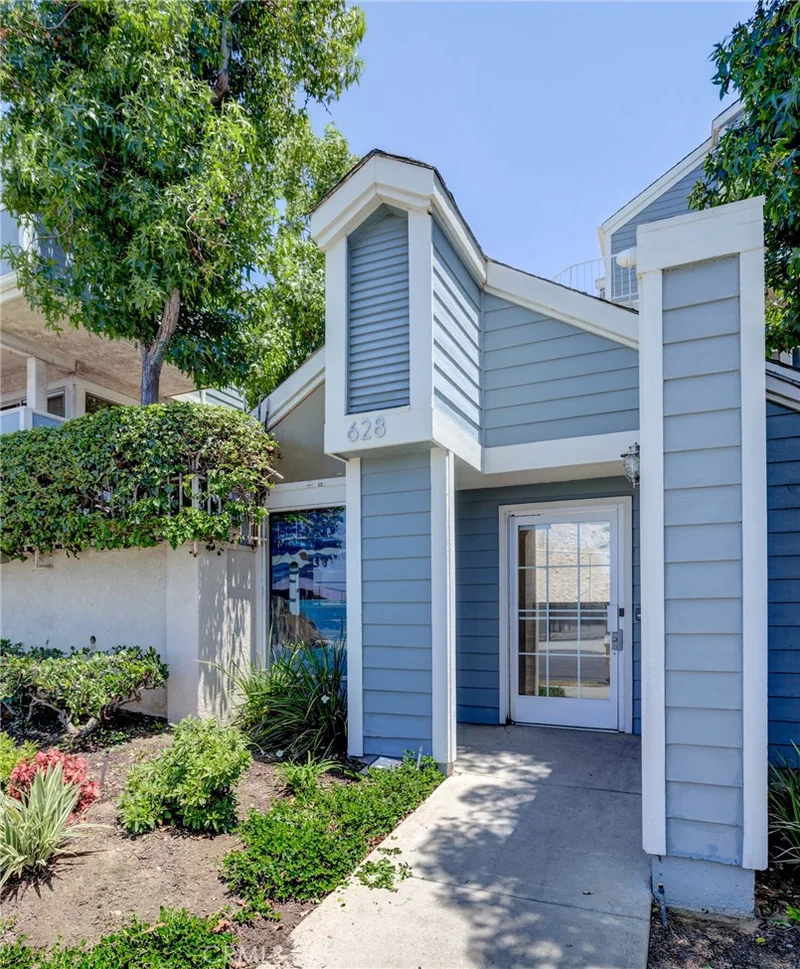 628 Daisy #403, Long Beach, CA 90802