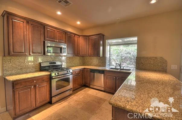 79080 Arbola, La Quinta, CA 92253