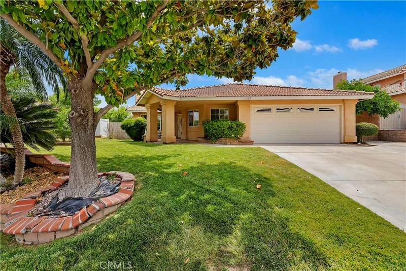 4122 Sandpiper, Jurupa Valley, CA 92509