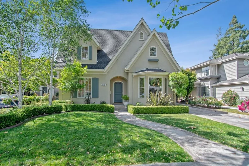 907 Willow Glen, San Jose, CA 95125