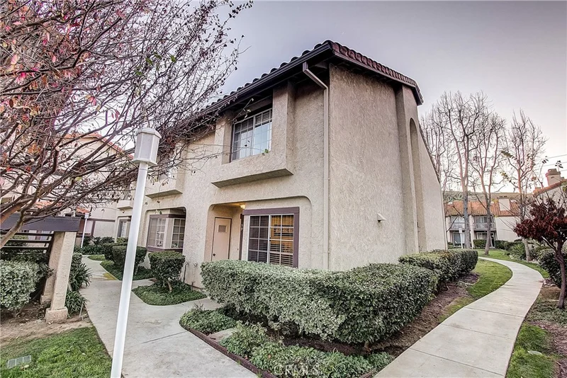 5606 Las Virgenes #59, Calabasas, CA 91302